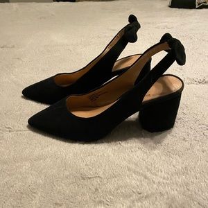 Kensie black suede sling back block heel size 7
